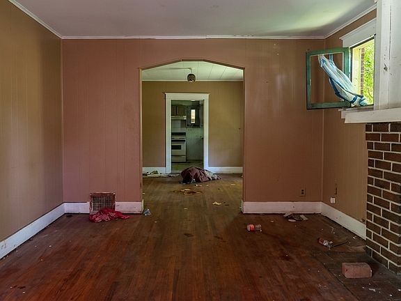 5th image of 541 N 27th St