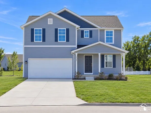 9347 Silent Breeze Dr, Freeland, MI 48623