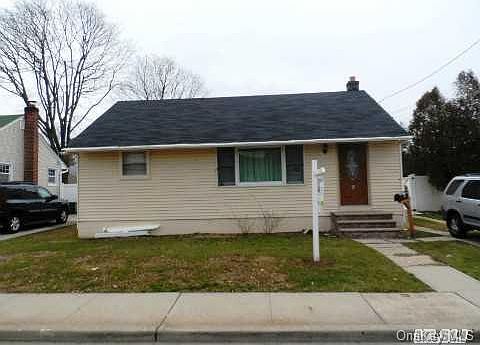 1st image of 4 Myers Avenue