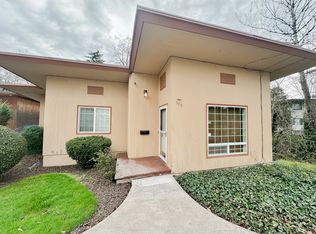 589 Willow St NE, Salem, OR 97301