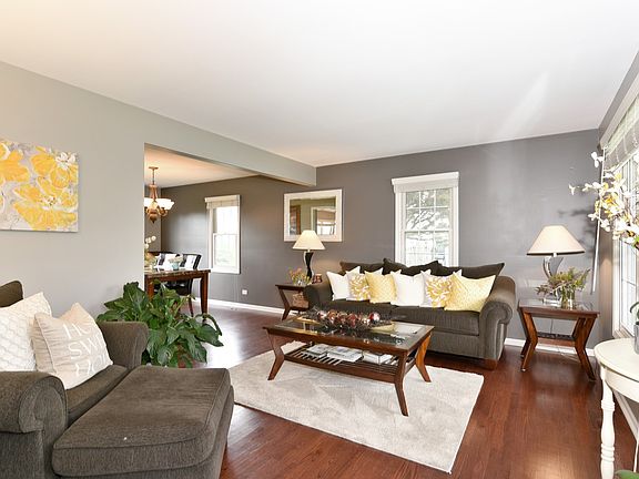 Clean, Crisp White Trim Consistent Thru Home