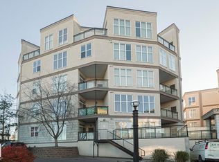 Southview Court, Edmonton, AB T6H 0R5