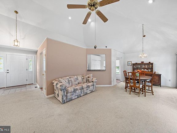 3rd image of 37255 Fox Dr #51