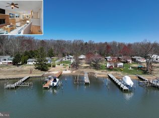 1921 Orchard Point Rd, Pasadena, MD 21122