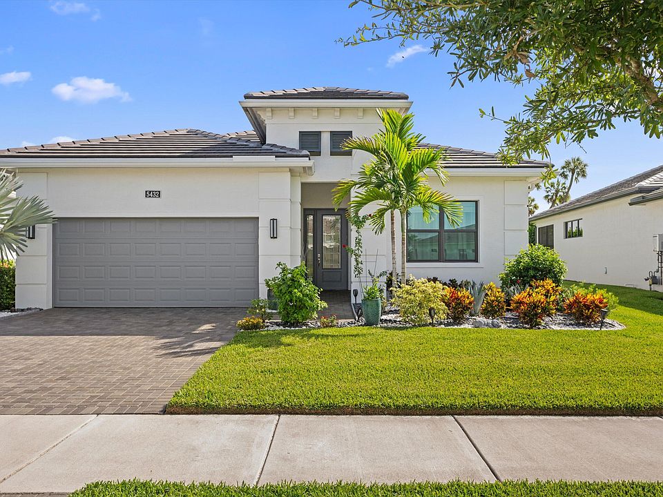 1st image of 5432 Saint Armands Way