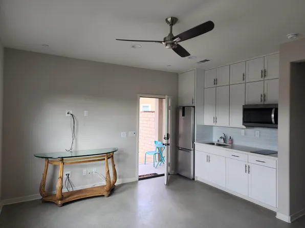 67856 Rio Vista Dr, Cathedral City, CA 92234