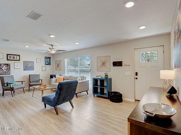5th image of 4409 HABANA Avenue