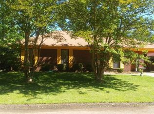 5342 Wynndyke Cir, Jackson, MS 39209