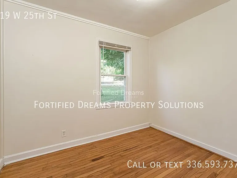 319 W 25th St — Photo 13
