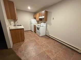 1302 5th Ave APT 202, Cando, ND 58324