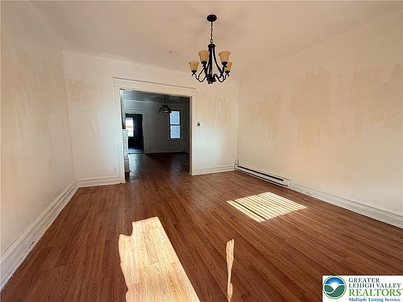 4th image of 503 W Gordon St