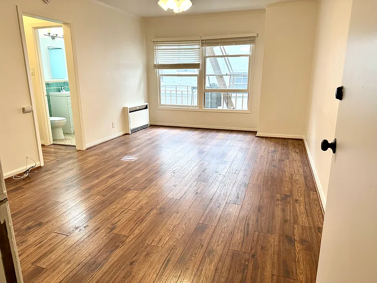 2060 Pacific Ave #108 — Photo 2