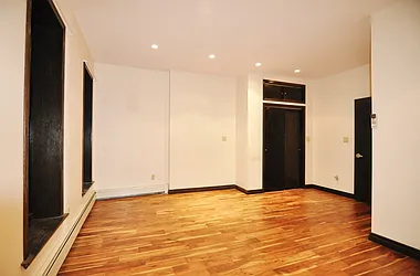 Rented by Nest Seekers International