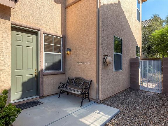 3rd image of 6037 Attavilla Dr