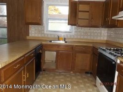 21 Plymouth Dr, Toms River, NJ, 08757