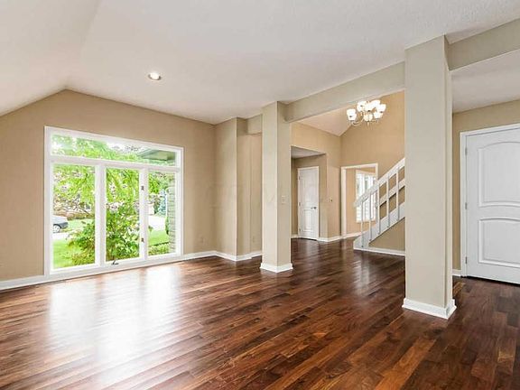 4th image of 6543 Deeside Dr