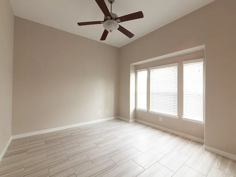 22138 Grand Mist Dr — Photo 3
