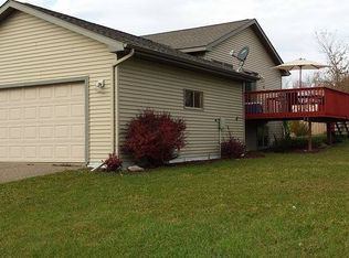 103 Meadow Ln, Woodville, WI 54028