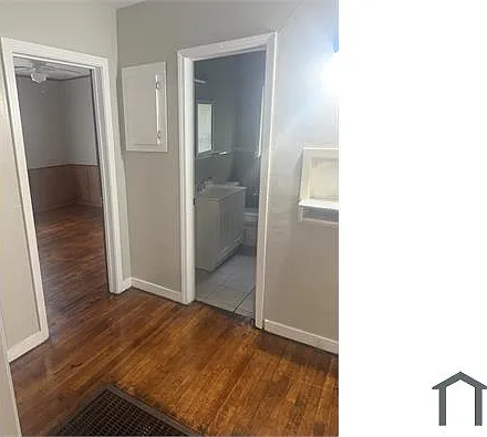 823 Winn St — Photo 13