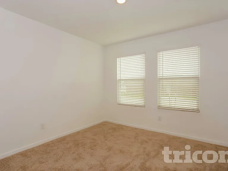1308 Amapola Dr — Photo 13