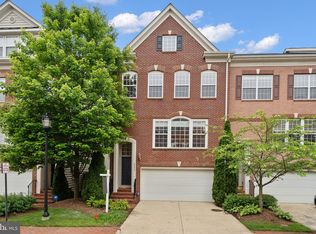 8074 Criaza Branch Ct, Vienna, VA 22182