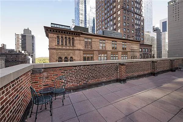 Rented by Evans Real Estate | media 42