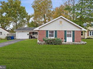 20 Pensdale Ln, Willingboro, NJ 08046