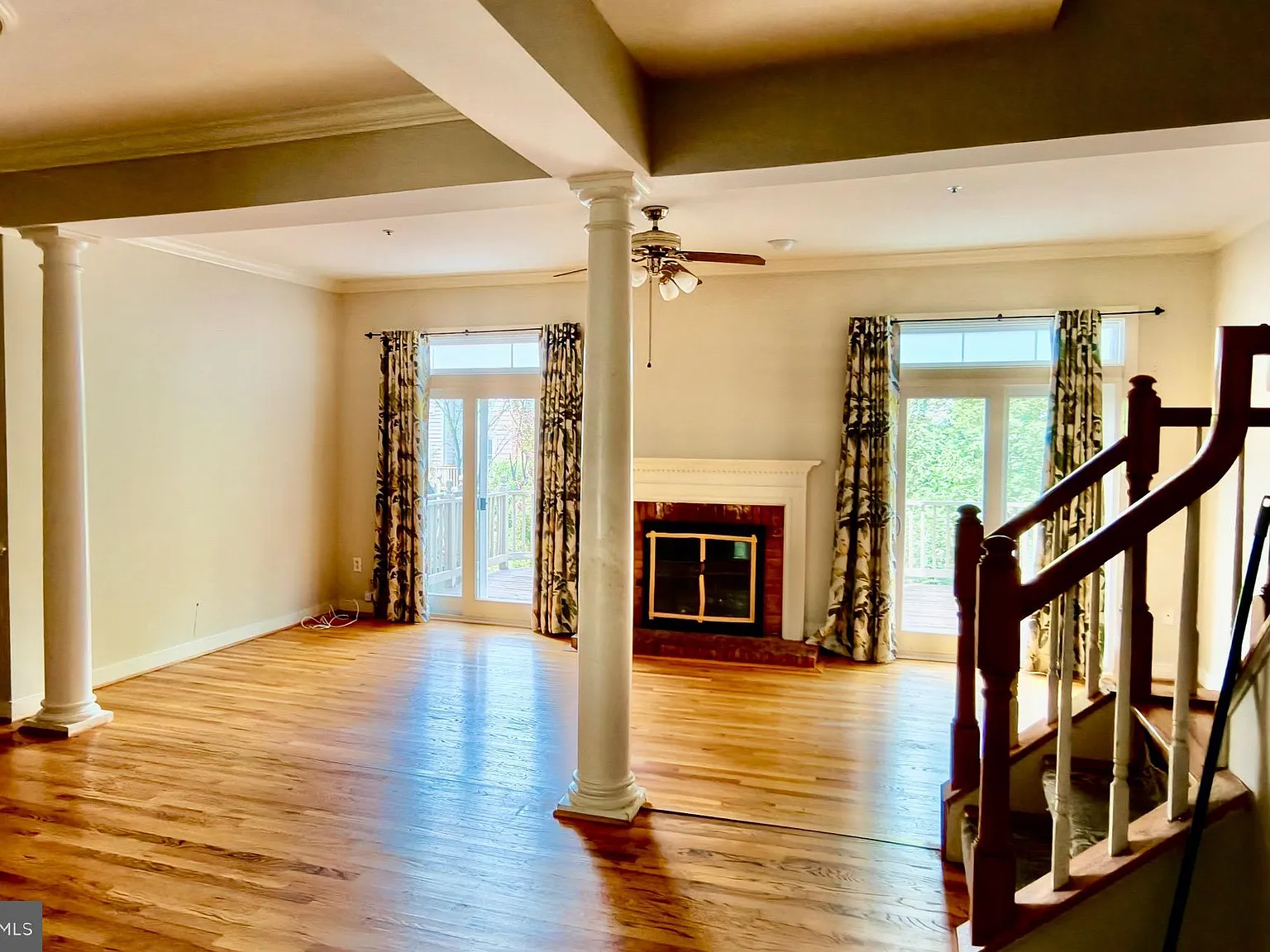 4 bed, 3.5 bath, 2172 sqft, $3,150 — Photo 2