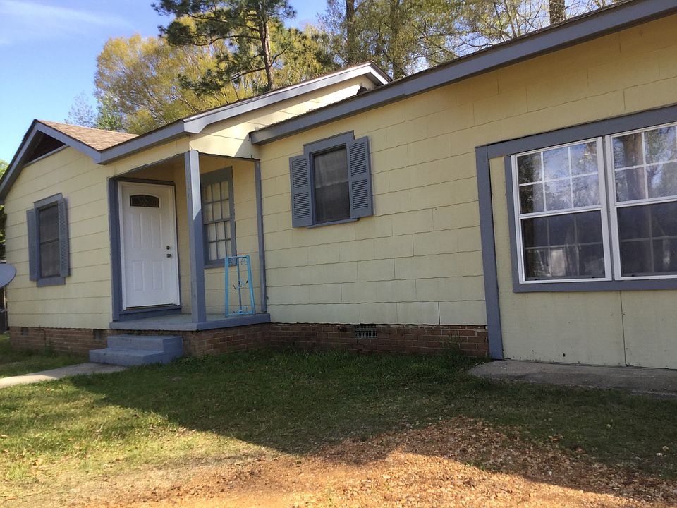 1st image of 1100 Carolyn Ave