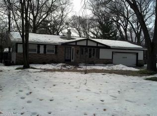 1695 Petoskey Dr, Muskegon, MI 49445