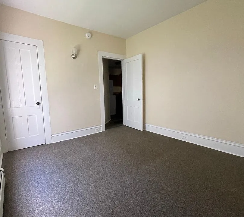 88-94 Lafountain St