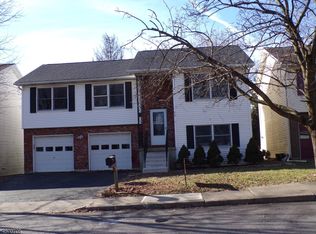 914 Columbus Ave, Phillipsburg, NJ 08865