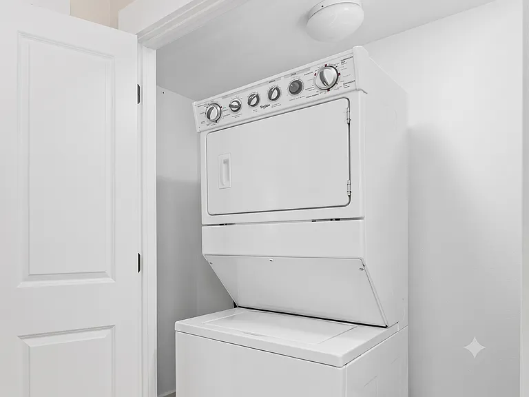 1814 N Talbott St #B — Photo 7