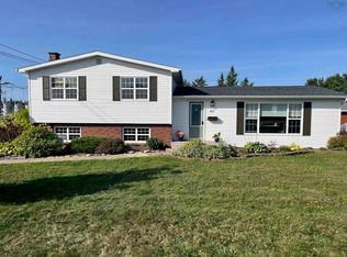 40 Ponderosa Dr, Antigonish, NS B2G2R5