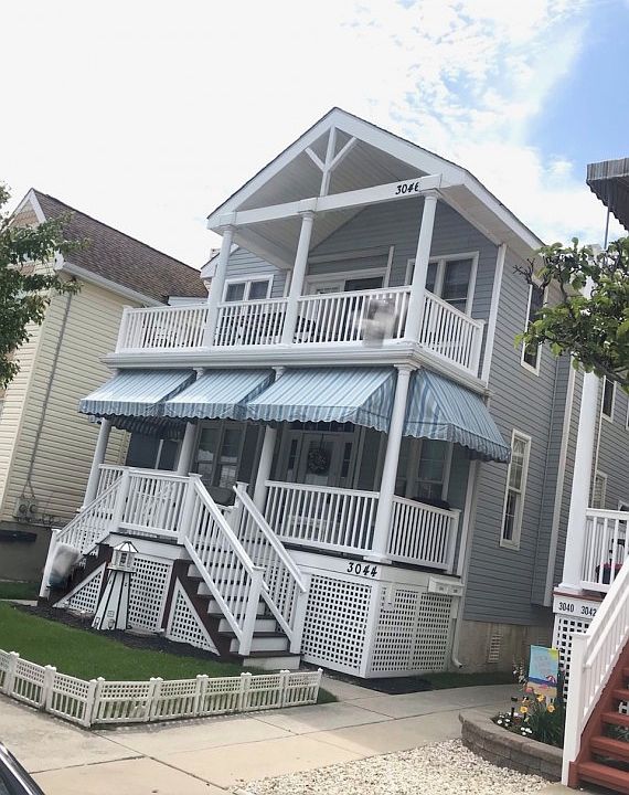 1st image of 3046 West Ave