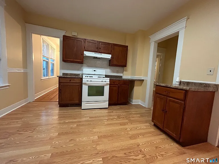 37 Pardee Pl — Photo 12