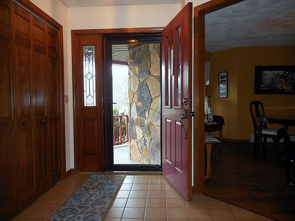 3rd image of 65 Edelweiss Ln