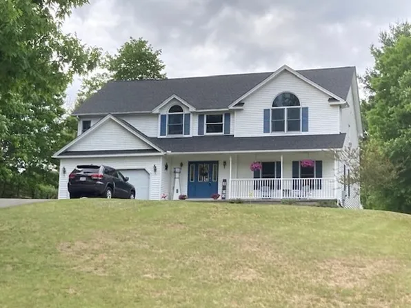 112 Sheffield Dr, Belchertown, MA 01007