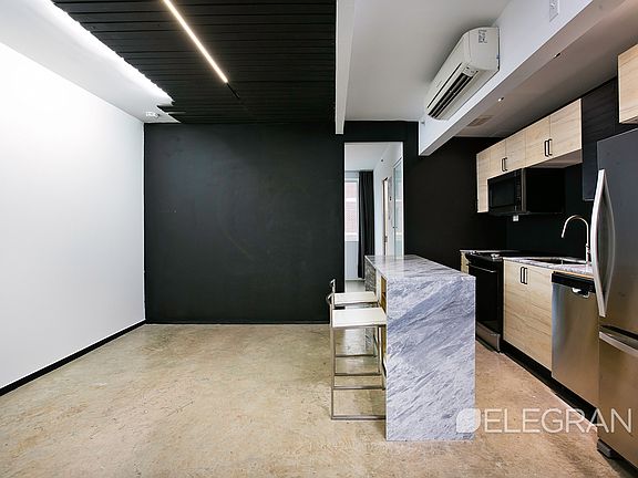 4th image of 1311 Pacific St APT 303