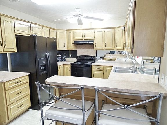 Kitchen/Breakfast Ba