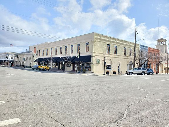 2nd image of 103 Depot St #5