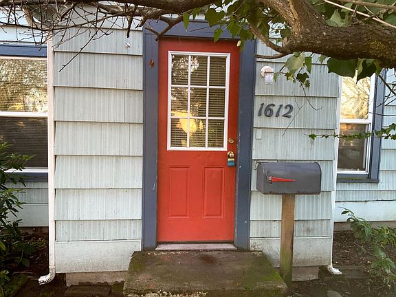 4th image of 1612 W 8th Ave #0