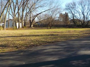 1817 River Terrace Dr, Johnsburg, IL 60051