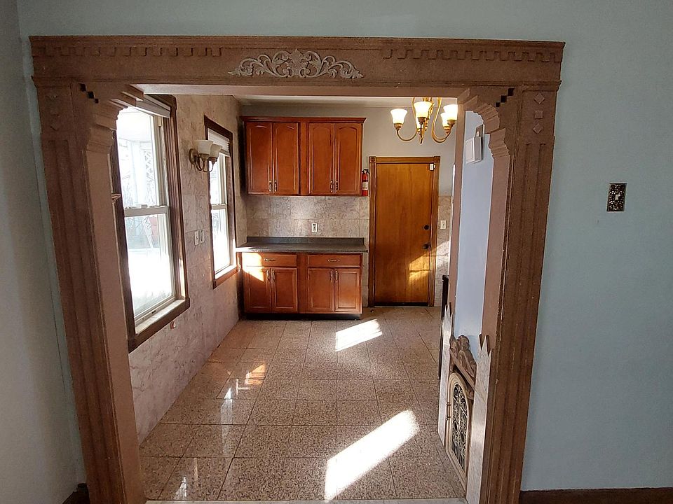 64 Essex St FLOOR 1, Malden, MA 02148 Zillow