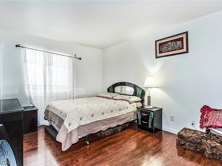 5237 Steinbrenner Ln — Photo 11