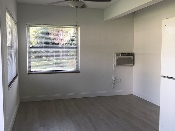 3rd image of 731 Coontie Ct APT 1