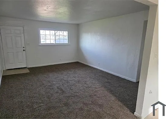 620 S Backer Ave #201