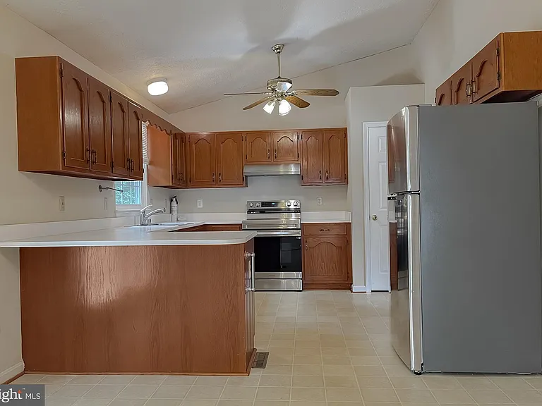 109 Morris Dr — Photo 15