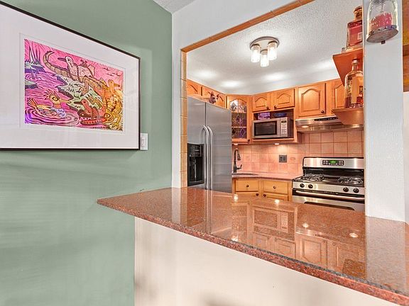 3rd image of 7235 112th St APT 7D