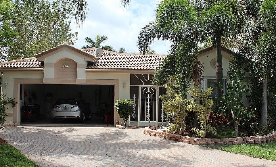 1st image of 9873 Lemonwood Way